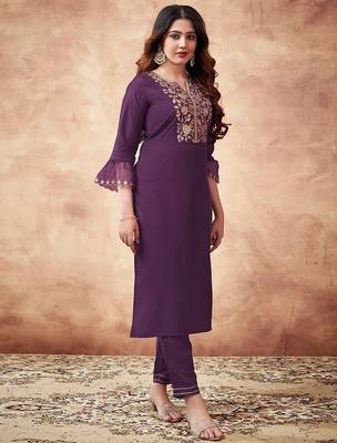 Women Floral Embroidered Kurta with Trousers & Dupatta 5