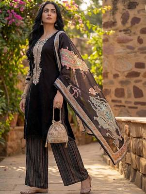 Women Ethnic Motifs Embroidered Regular Thread Work Kurta with Palazzos & With Dupatta 4