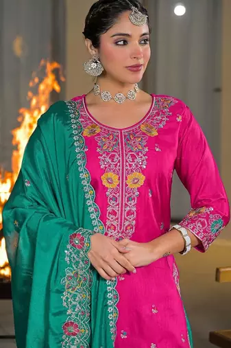Women Ethnic Motifs Embroidered Regular Thread Work Kurta with Patiala & With Dupatta