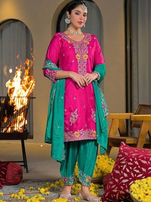 Women Ethnic Motifs Embroidered Regular Thread Work Kurta with Patiala & With Dupatta 6