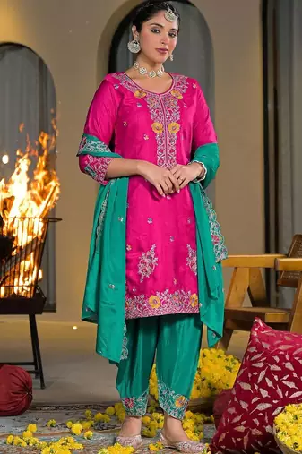 Women Ethnic Motifs Embroidered Regular Thread Work Kurta with Patiala & With Dupatta
