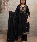 Women Floral Embroidered Regular Thread Work Kurta with Trousers & With Dupatta