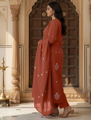 Women Ethnic Motifs Embroidered Regular Thread Work Kurta with Trousers & With Dupatta 5