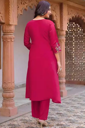 Women Floral Embroidered Regular Thread Work Kurta with Trousers & With Dupatta