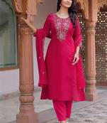 Women Floral Embroidered Regular Thread Work Kurta with Trousers & With Dupatta