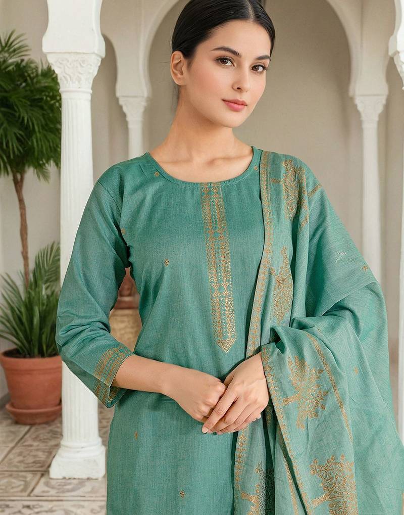 Floral Woven Design Straight Kurta With Trousers & Dupatta