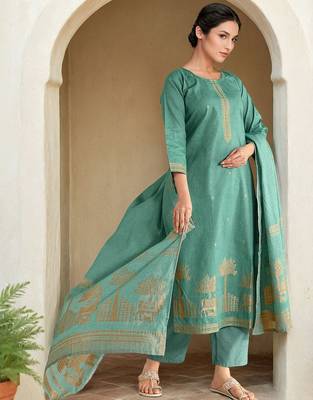 Floral Woven Design Straight Kurta With Trousers & Dupatta 3