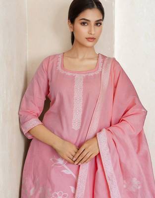 Women Pure Cotton Woven Design Straight Kurta Trousers With Dupatta 2