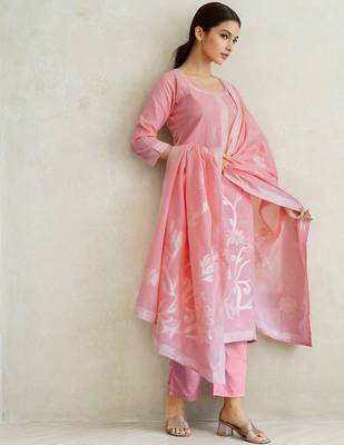Women Pure Cotton Woven Design Straight Kurta Trousers With Dupatta 3