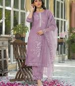 Women Floral Embroidered Regular Thread Work Kurta with Trousers & With Dupatta