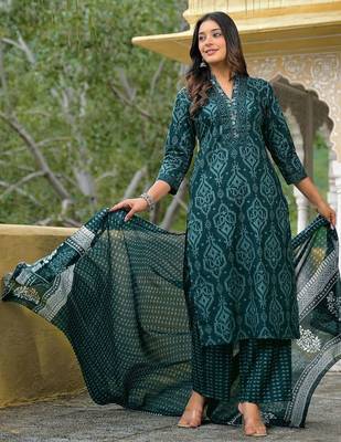 Women Printed Regular Mirror Work Kurta with Palazzos & With Dupatta 3