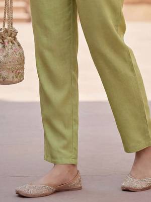 Women Green Organza Embroidered Straight Kurta Trousers with Dupatta 4