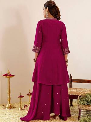 Women Ethnic Motifs Embroidered Empire Thread Work Kurta with Sharara & With Dupatta 2