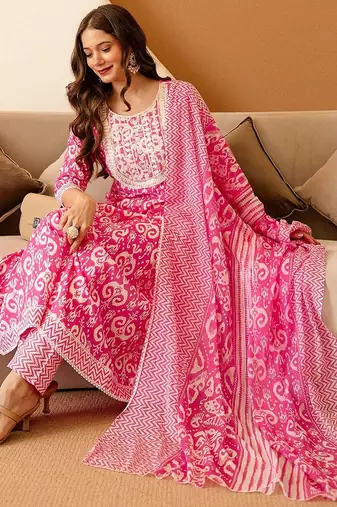 Women Ethnic Motifs Printed Anarkali Kurta with Churidar