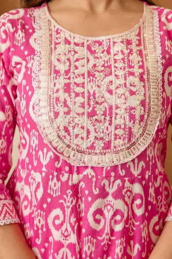 Women Ethnic Motifs Printed Anarkali Kurta with Churidar