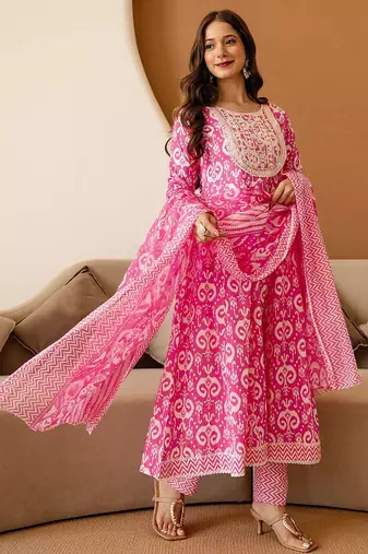 Women Ethnic Motifs Printed Anarkali Kurta with Churidar