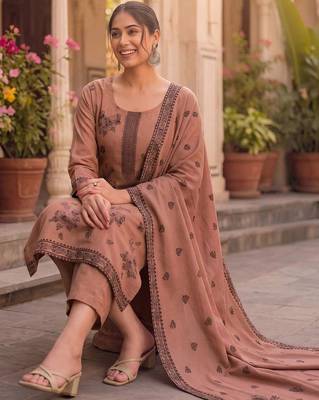 Women Floral Printed Regular Pure Cotton Kurta with Trousers & With Dupatta 7
