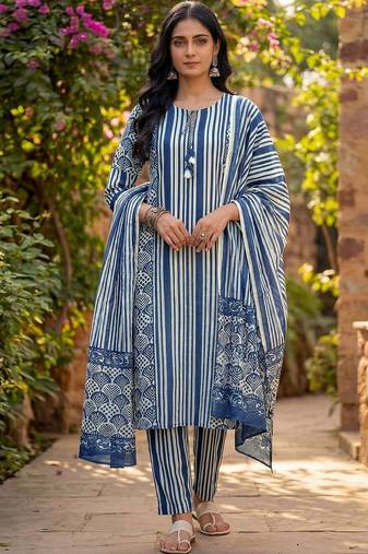 Women Printed Regular Pure Cotton Kurta with Trousers & With Dupatta