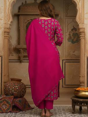 Women Ethnic Motifs Printed Regular Kurta with Trousers & With Dupatta 3