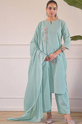 Women Floral Embroidered Regular Thread Work Pure Cotton Kurta with Trousers & With Dupatta