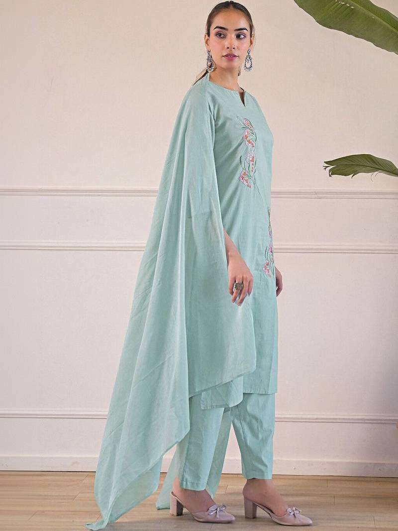 Women Floral Embroidered Regular Thread Work Pure Cotton Kurta with Trousers & With Dupatta