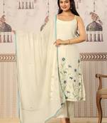 Women Floral Embroidered Regular Thread Work Kurta with Trousers & With Dupatta