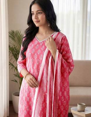 Women Ethnic Motifs Printed Regular Kurta with Trousers & With Dupatta 5