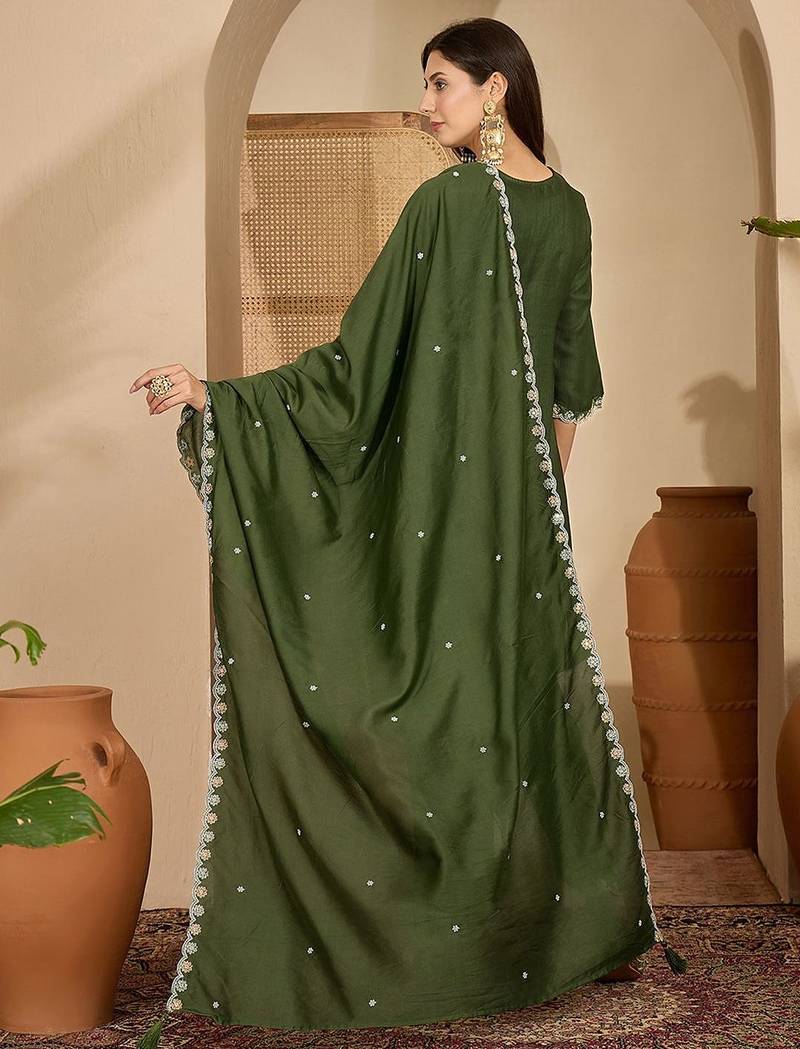 Ethnic Motifs Embroidered Thread Work Kurta With Trousers & Dupatta