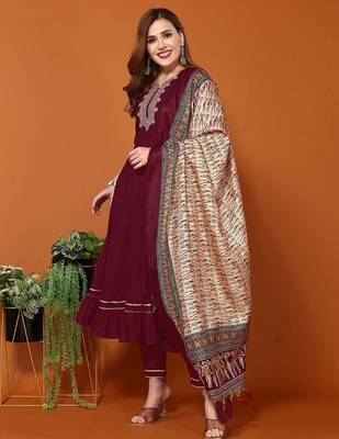 Women Floral Embroidered Kurta with Trousers & Dupatta 4