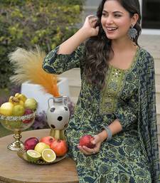 Women Floral Printed Regular Mirror Work Kurta with Trousers & With Dupatta