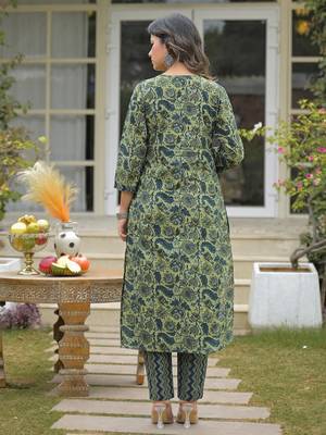 Women Floral Printed Regular Mirror Work Kurta with Trousers & With Dupatta 3