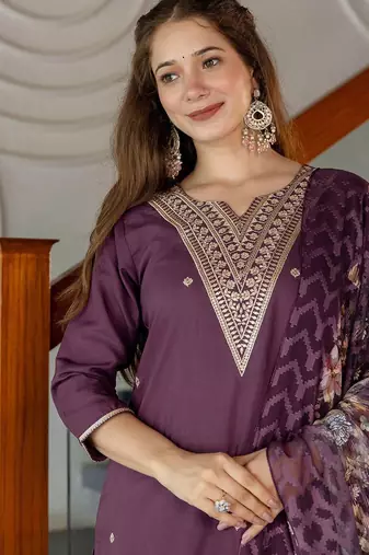 Women Floral Embroidered Sequinned Kurta with Trousers & Dupatta