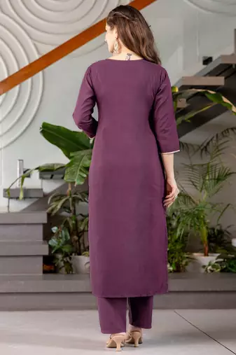 Women Floral Embroidered Sequinned Kurta with Trousers & Dupatta