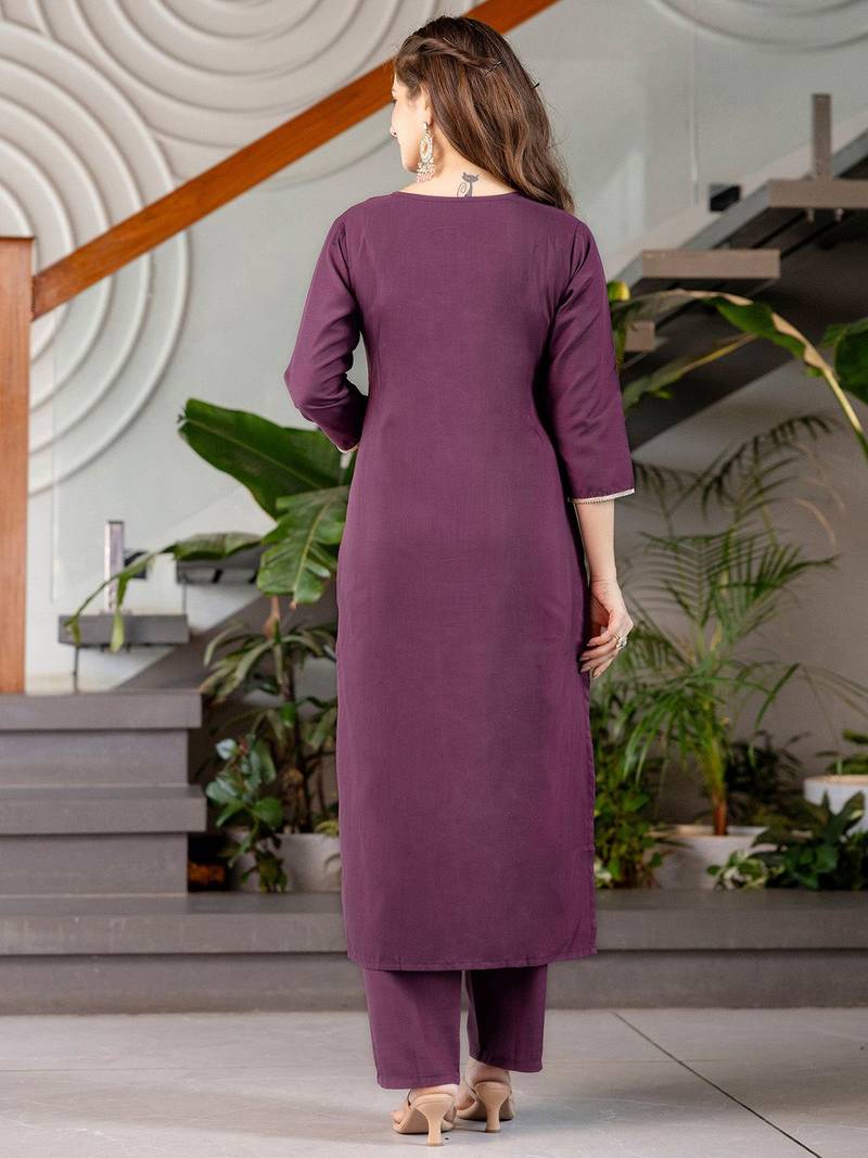 Women Floral Embroidered Sequinned Kurta with Trousers & Dupatta
