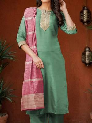 Women Ethnic Motifs Embroidered Kurta with Trousers & Dupatta 3