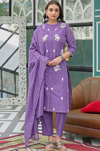 Women Ethnic Motifs Embroidered Regular Thread Work Kurta with Trousers & With Dupatta