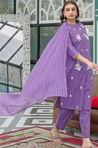 Women Ethnic Motifs Embroidered Regular Thread Work Kurta with Trousers & With Dupatta