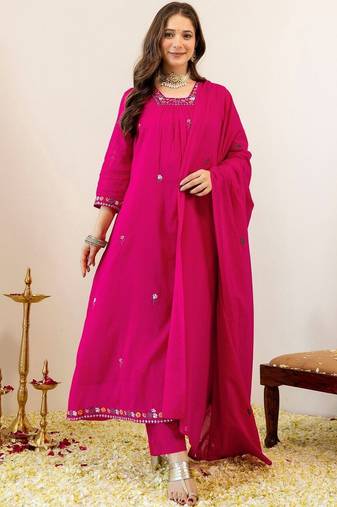 Women Embroidered Regular Kurta with Trousers & With Dupatta
