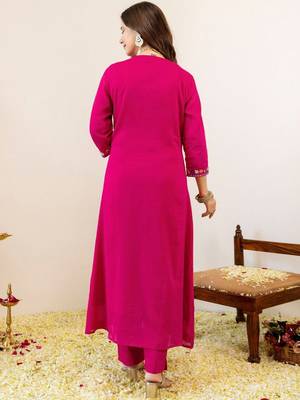 Women Embroidered Regular Kurta with Trousers & With Dupatta 4