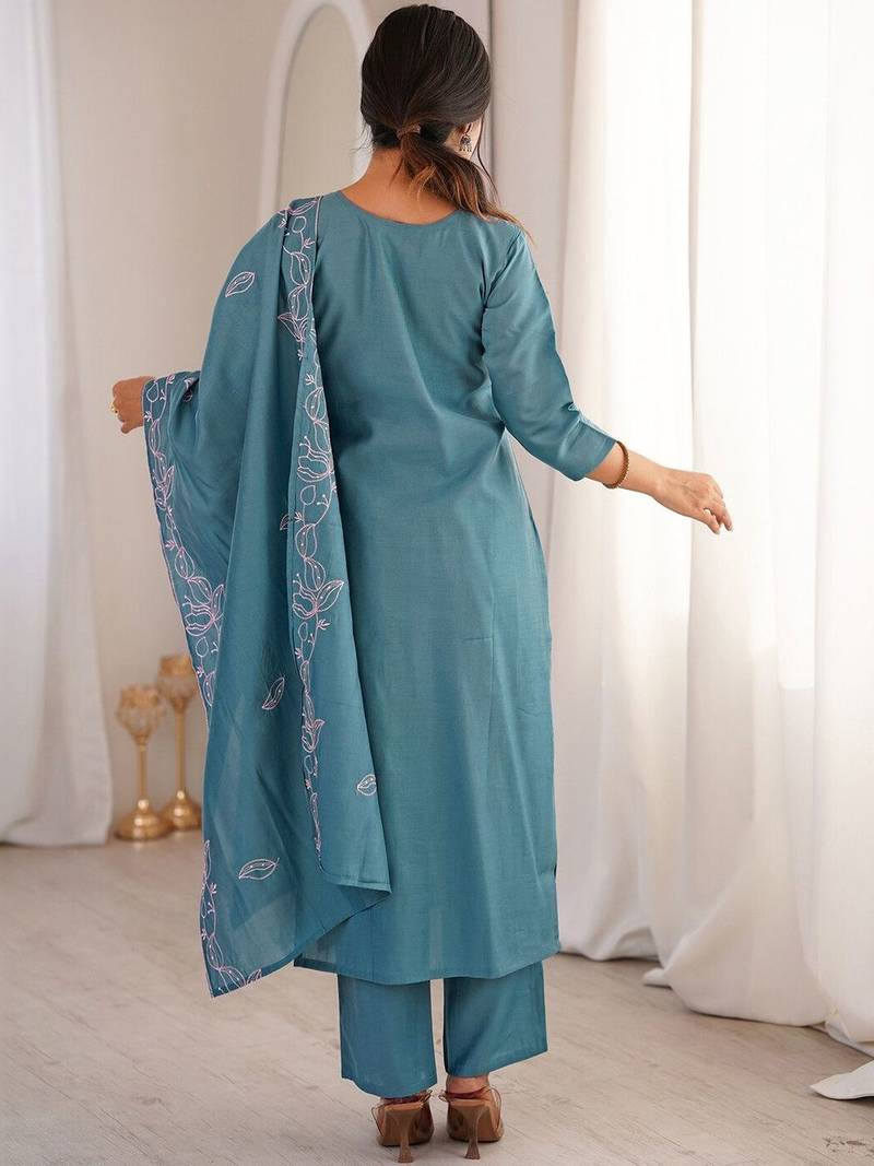 Women Embroidered Regular Kurta with Trousers & With Dupatta