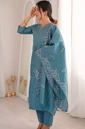 Women Embroidered Regular Kurta with Trousers & With Dupatta