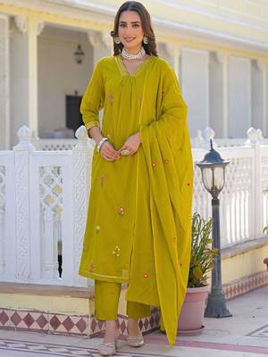 Women Embroidered Regular Pure Cotton Kurta with Pyjamas & With Dupatta 1