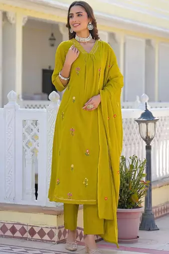 Women Embroidered Regular Pure Cotton Kurta with Pyjamas & With Dupatta