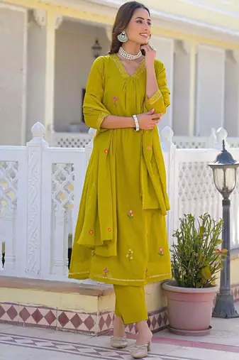 Women Embroidered Regular Pure Cotton Kurta with Pyjamas & With Dupatta