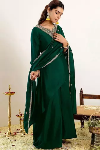 Women Ethnic Motifs Embroidered Regular Kurta with Palazzos & With Dupatta