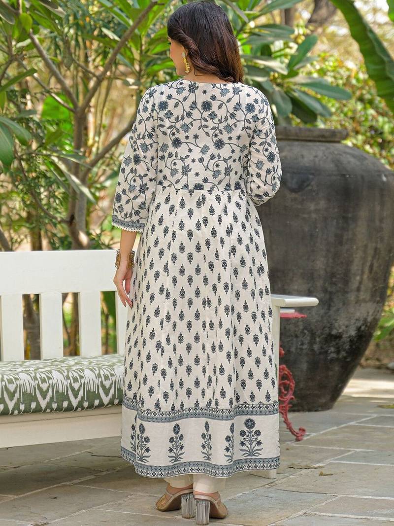 Women Floral Printed Empire Pure Cotton Kurta with Trousers & With Dupatta