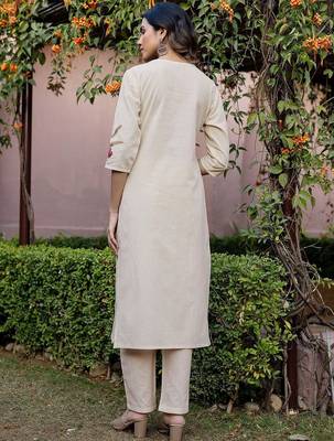 Women Floral Embroidered Regular Thread Work Pure Cotton Kurta with Trousers & With Dupatta 2
