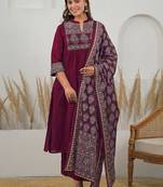 Women Ethnic Motifs Printed Empire Kurta with Trousers & With Dupatta