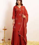 Women Floral Embroidered Regular Thread Work Kurta with Palazzos & With Dupatta
