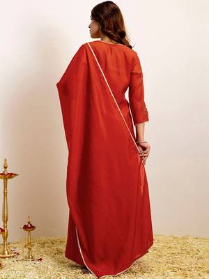 Women Floral Embroidered Regular Thread Work Kurta with Palazzos & With Dupatta 3